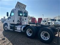 2017 Freightliner CASCADIA 125