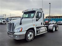 2016 Freightliner CASCADIA 125