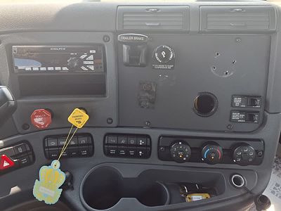 2020 Freightliner CASCADIA 125