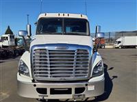 2018 Freightliner CASCADIA 125