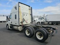 2019 Freightliner CASCADIA 125