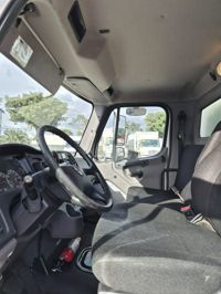 2020 Freightliner M2 106