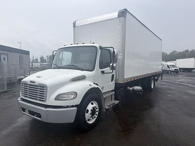 2018 Freightliner M2 106
