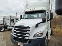 2020 Freightliner NEW CASCADIA 116