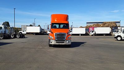 2020 Freightliner NEW CASCADIA PX12664