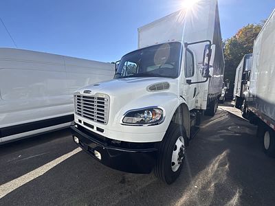 2021 Freightliner M2 106
