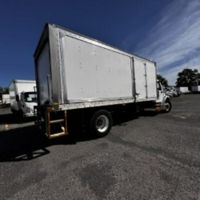 2019 Freightliner M2 106