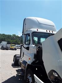 2018 Freightliner CASCADIA 113