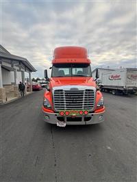 2018 Freightliner CASCADIA 125