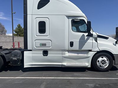 2020 Freightliner NEW CASCADIA PX12664