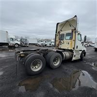 2019 Freightliner NEW CASCADIA 116