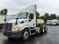 2018 Freightliner CASCADIA 113" DAYCAB