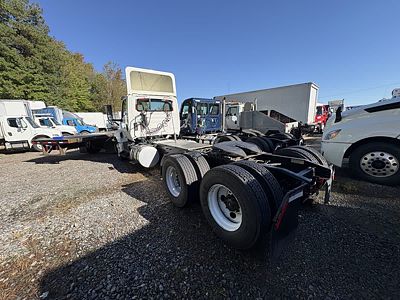 2020 International LT625