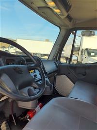 2016 Freightliner M2 106