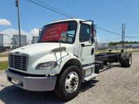 2019 Freightliner M2 106