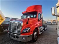 2018 Freightliner CASCADIA 125