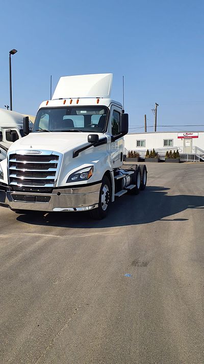 2020 Freightliner NEW CASCADIA PX12664