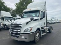 2019 Freightliner NEW CASCADIA 126