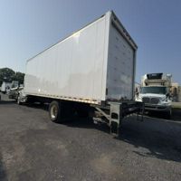 2019 Freightliner M2 106
