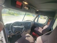 2018 Freightliner CASCADIA 125