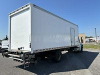 2018 Freightliner M2 106