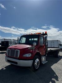 2018 Freightliner M2 106