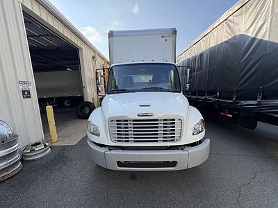 2019 Freightliner M2 106