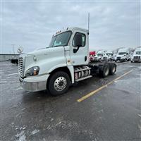 2018 Freightliner CASCADIA 125