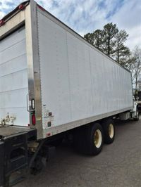 2016 Freightliner M2 106