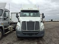 2019 Freightliner CASCADIA 113