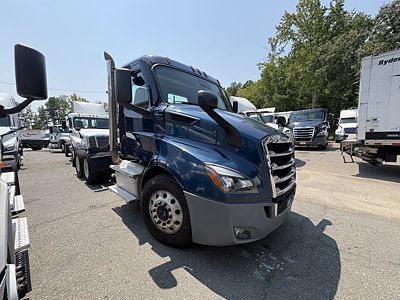 2021 Freightliner CASCADIA PX11664ST