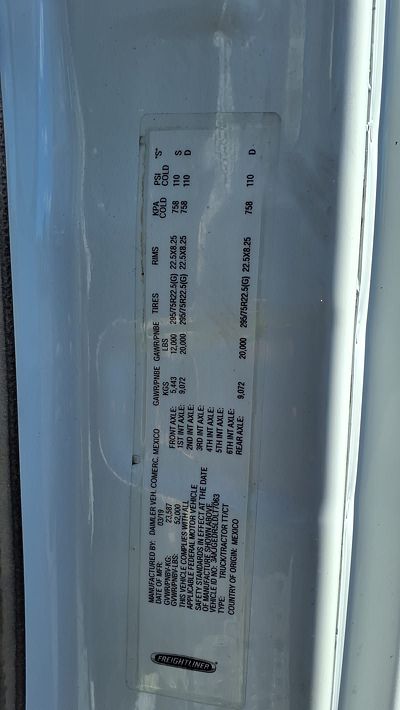 2020 Freightliner CASCADIA 125