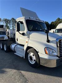 2019 Freightliner CASCADIA 125