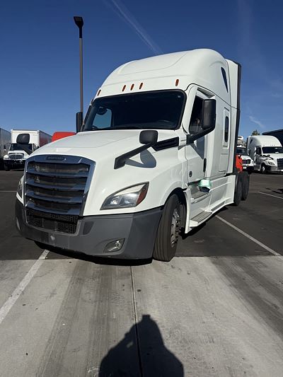 2023 Freightliner NEW CASCADIA PX12664