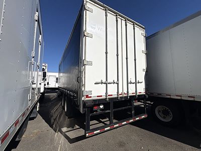 2021 Freightliner M2 106