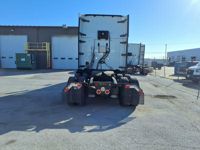 2020 Freightliner CASCADIA 125