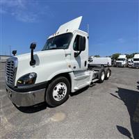 2016 Freightliner CASCADIA 125