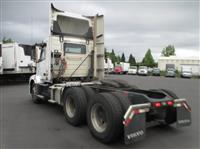 2017 Volvo VNL64T