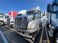 2017 Freightliner CASCADIA 125