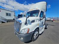 2014 Freightliner CASCADIA 113