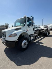2020 Freightliner M2 106