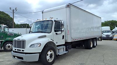 2018 Freightliner M2 106