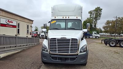 2020 Freightliner CASCADIA 125
