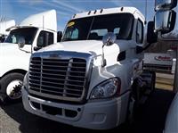 2018 Freightliner CASCADIA PX11364ST