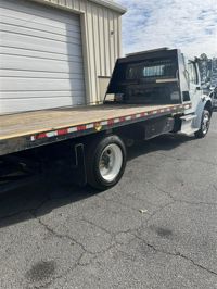 2020 Freightliner M2 106