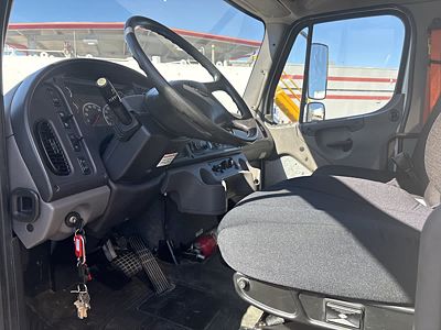 2020 Freightliner M2 106