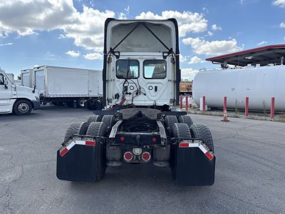 2021 Freightliner NEW CASCADIA PX12664