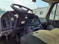 2018 Freightliner M2 106