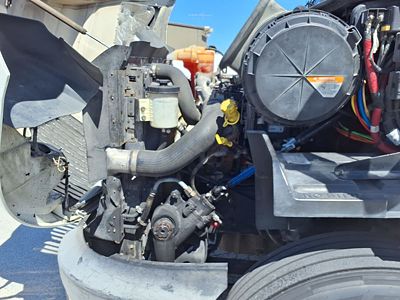 2019 International RH613
