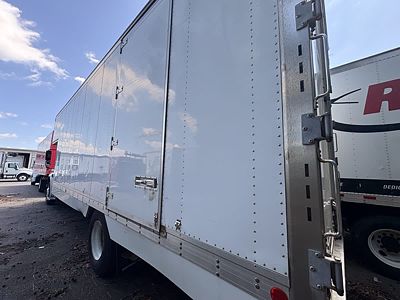 2019 Freightliner M2 106